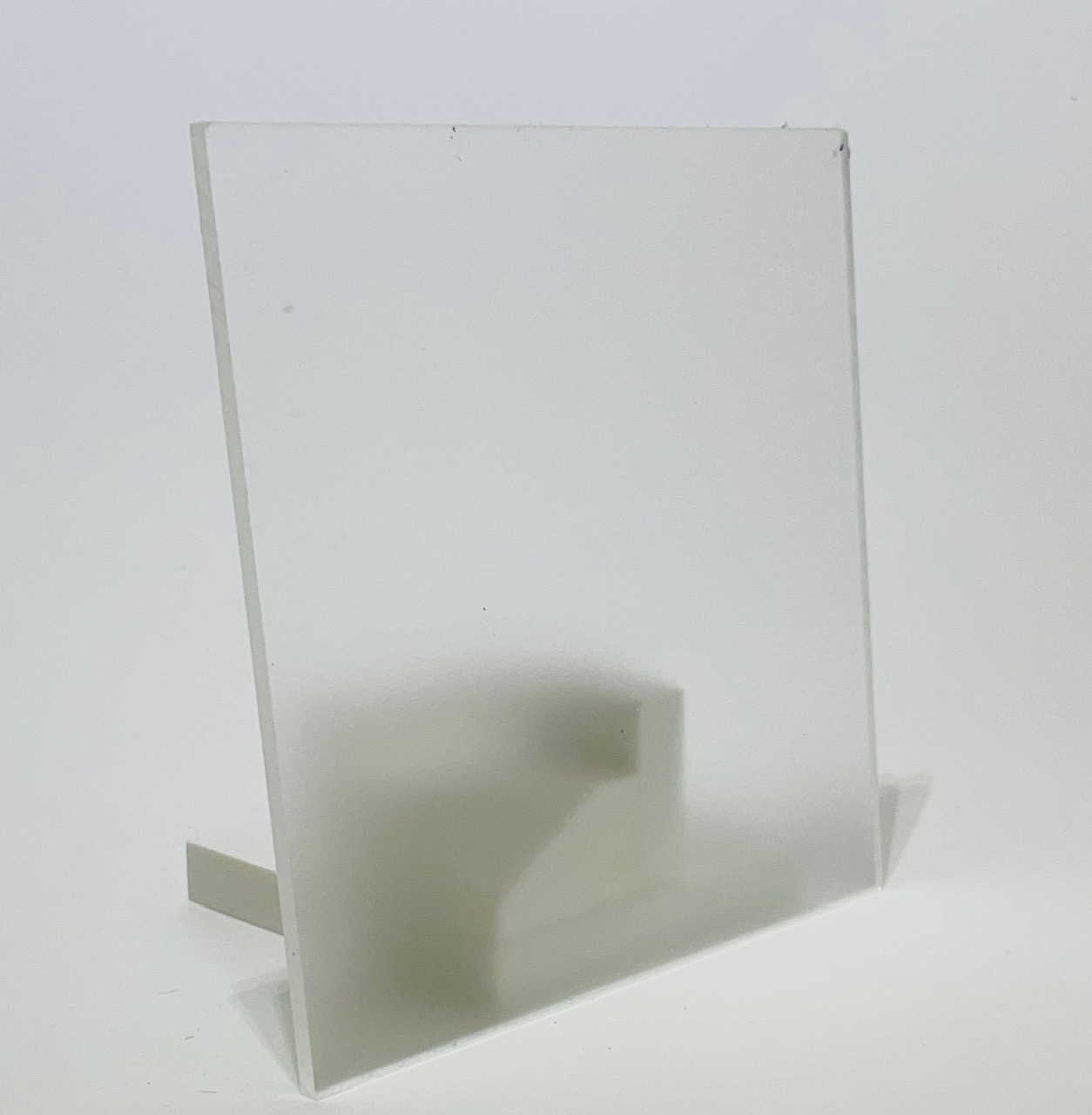 Plaque plexi transparent incolore brillant sur mesure (extrudé) 3mm